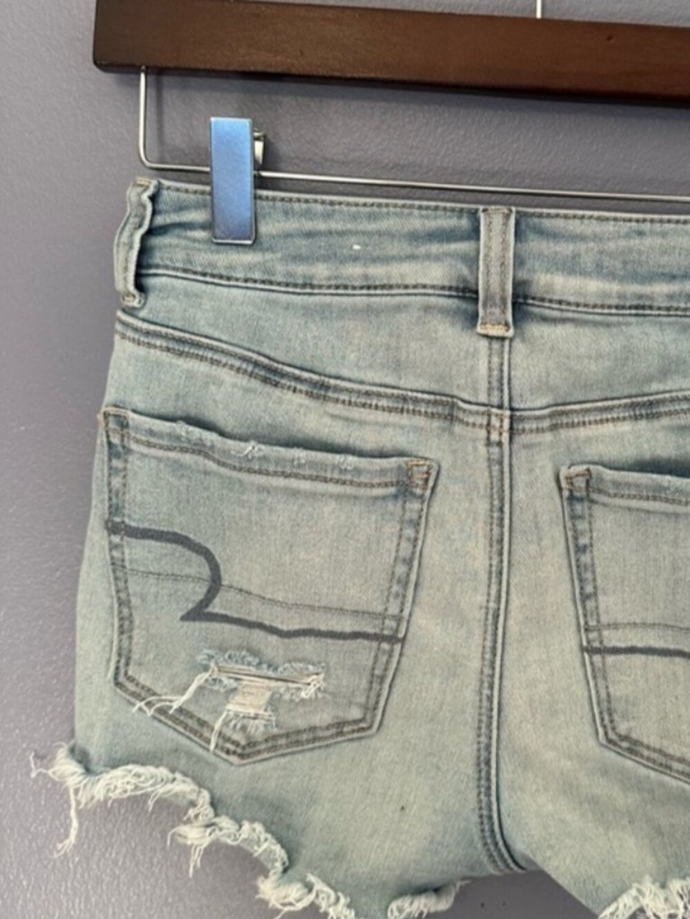 Festival Distressed Denim Cut-Offs High Rise - Picture 2 of 2